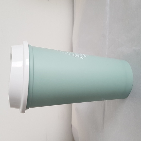 Starbucks 2021 Green Reusable Spring Earth Day Grande Cup 16 oz/473 ml - Picture 4 of 12